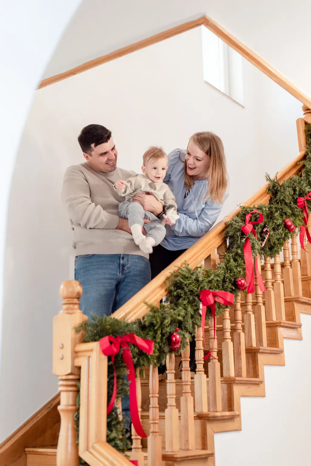 Feature card service image